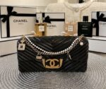 Candle handbag